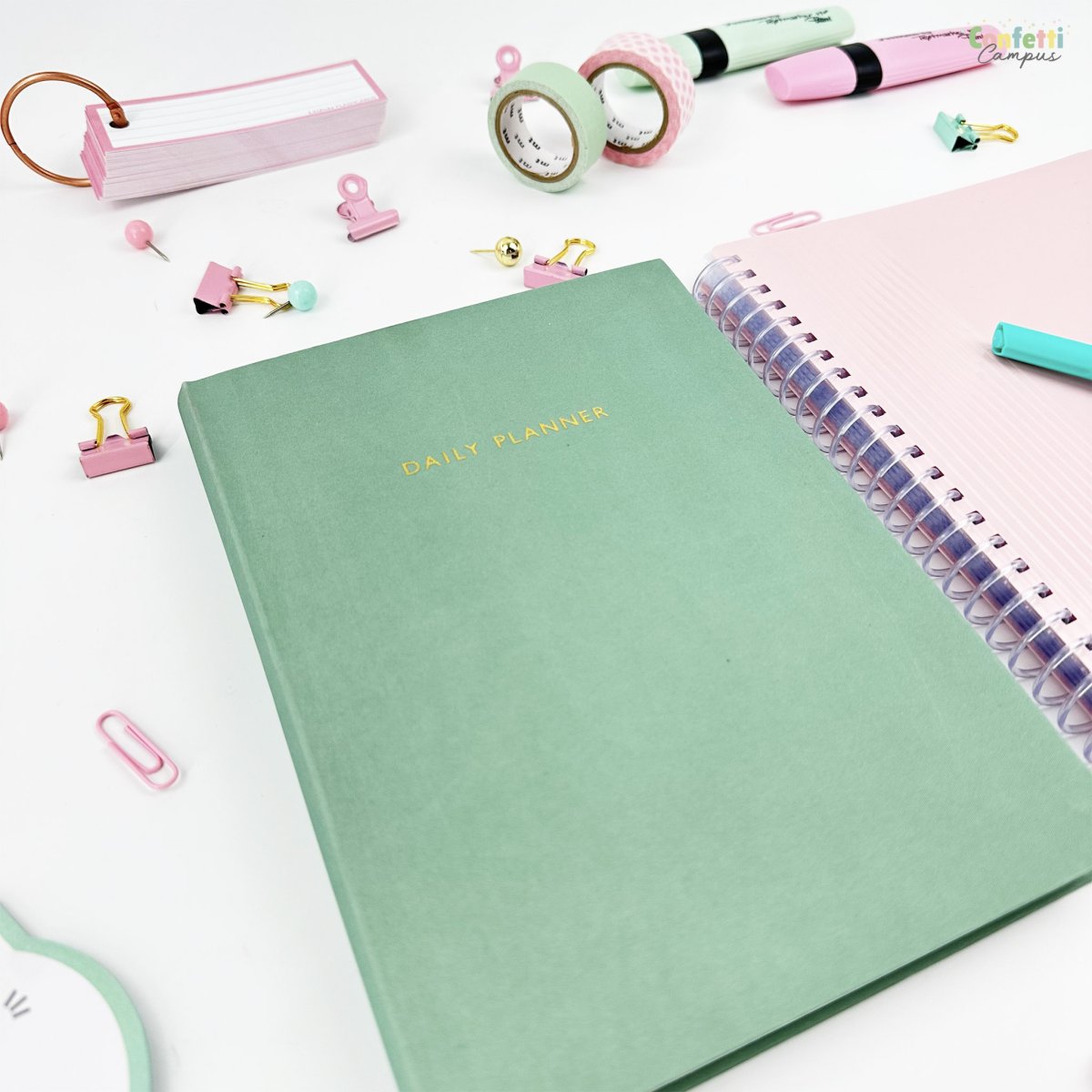 OHH DEER DAILY PLANNER Agenda journalier non daté A5 vert sauge – Image 4
