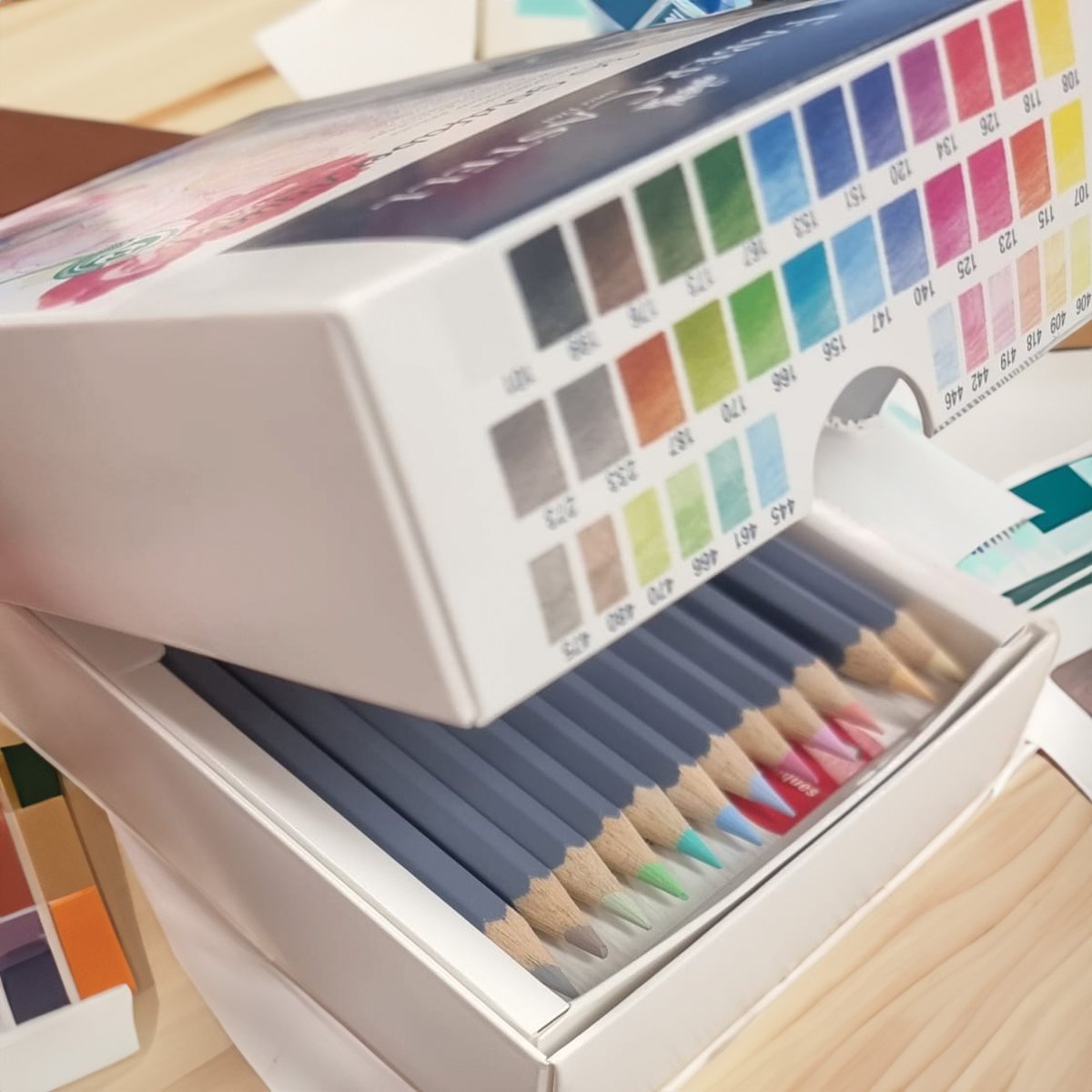 FABER CASTELL Goldfaber Aqua Crayons de couleur aquarellables x24 intenses + 12 pastel – Image 3