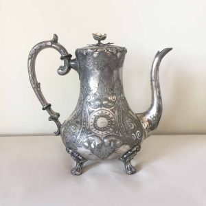 Théière Art-Nouveau 2